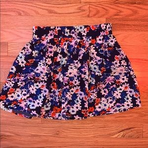 Floral mini skirt